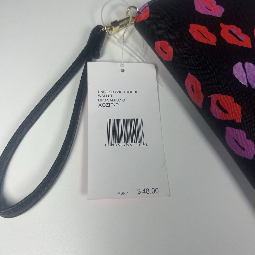 Betsy Johnson Wallet Clutch Purse Lips Saffiano Pink Red Black Zippered NEW NWT - Picture 6 of 11
